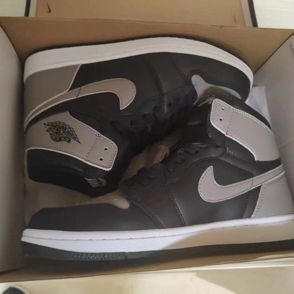 Air Jordan 1 Retro High Shadow - Picture 4 of 4